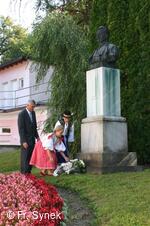Mezinárodní folklorní festival Písní a tancem