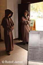 V památkách byli piaristé