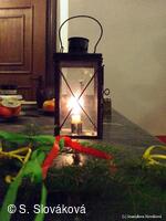 * Z DĚNÍ VE MĚSTĚ