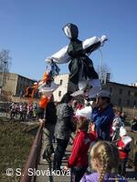 * Z DĚNÍ VE MĚSTĚ