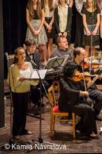 * Z DĚNÍ VE MĚSTĚ